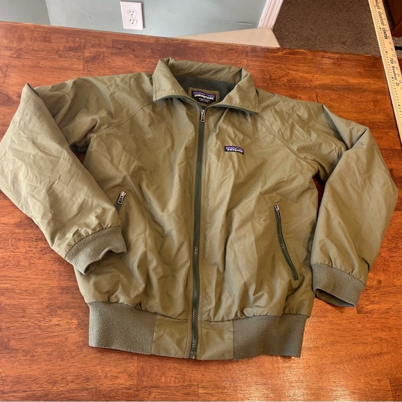 Patagonia® Worn Wear M's Baggies™ Jacket men’s size medium army green